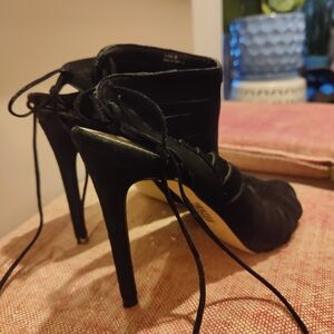 Steve Madden Black Lace-Up Heels